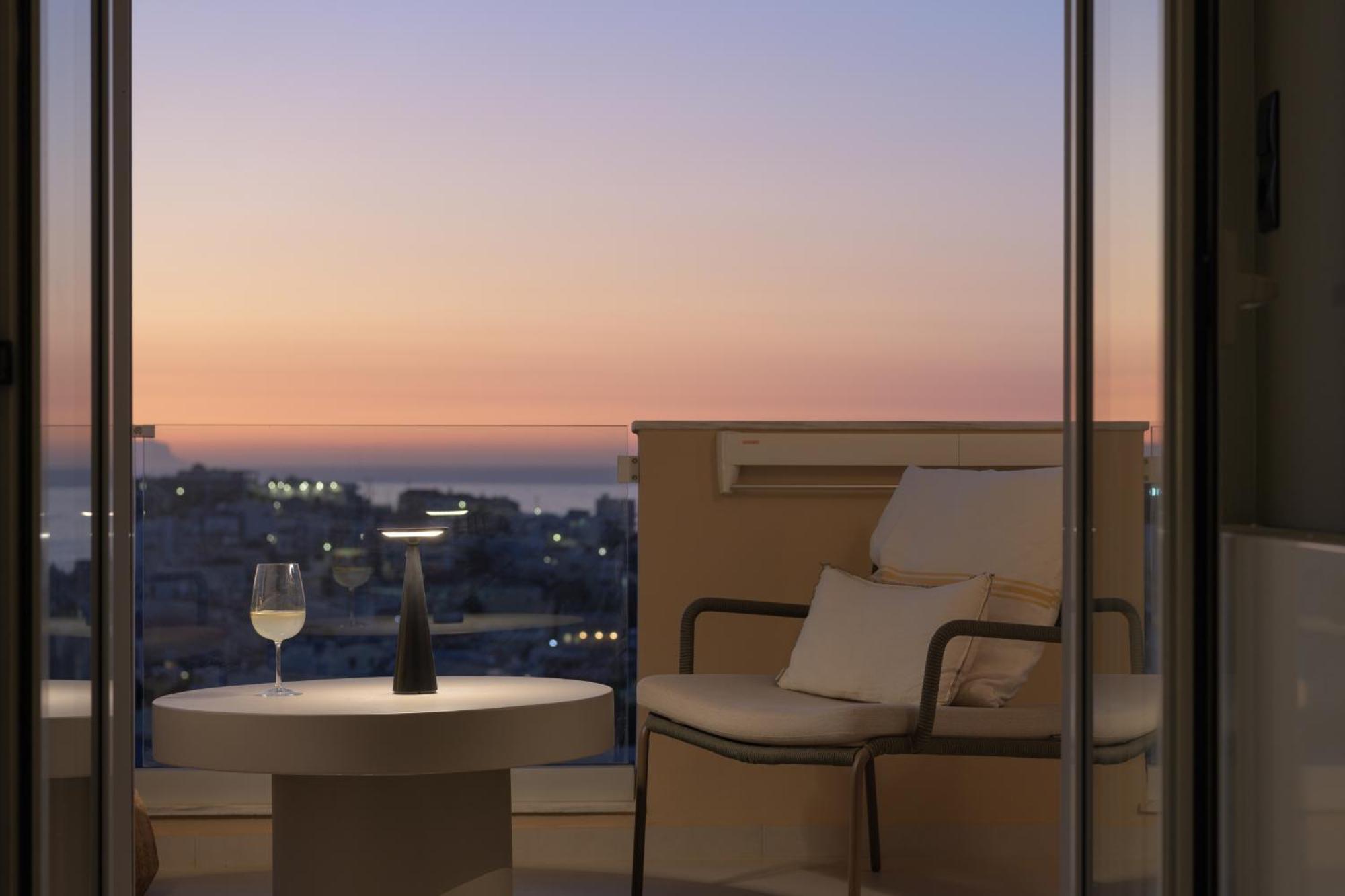 Ikia Mia Sea View Apartment Rethymno  Bagian luar foto