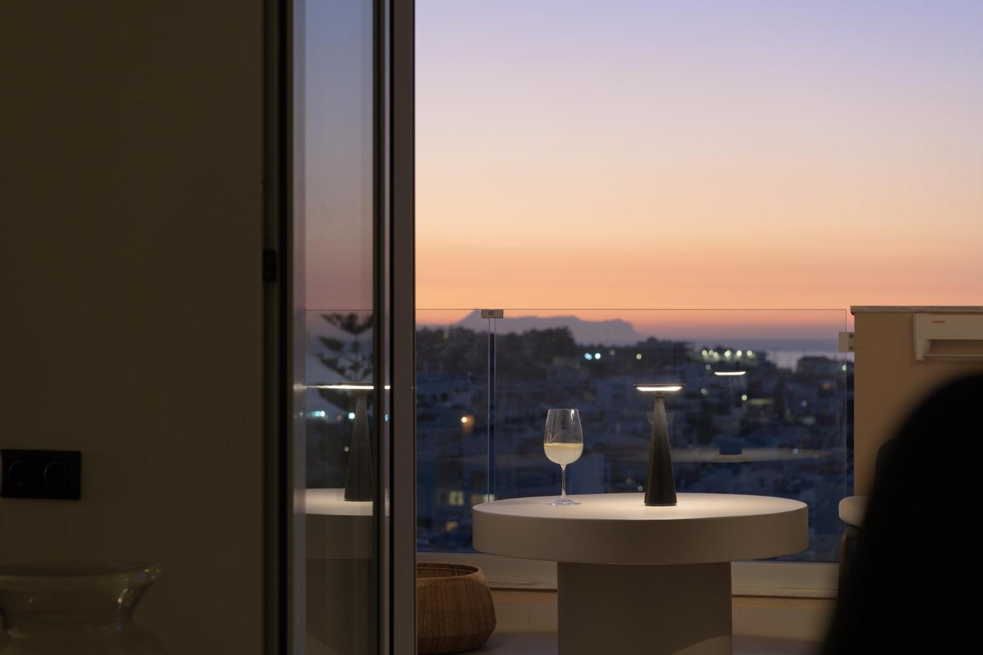Ikia Mia Sea View Apartment Rethymno  Bagian luar foto